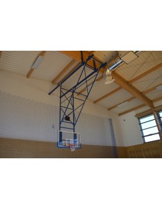 Pie griestiem montējama basketbola konstrukcija