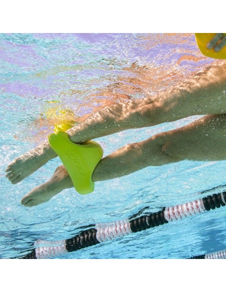 Plaukimo plūdė kojoms FINIS Axis buoy