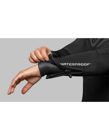 Hidrokostiumas WATERPROOF W8 7mm