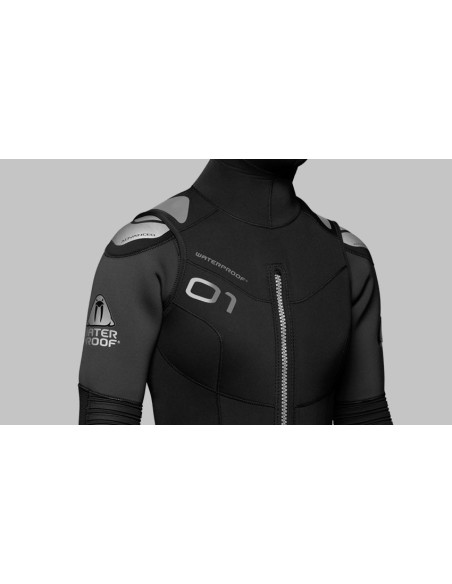 Liemenė su šalmu WATERPROOF "01" (vyr)