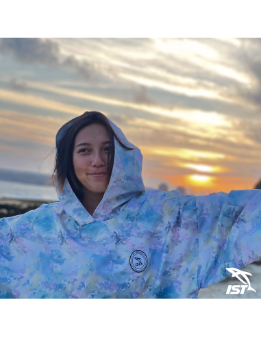 Surf pončai ir nardymo gobtuvai | Persirengimo pončai |Paplūdimio apsiaustas- gobtuvas IST "BEACH PONCHO"