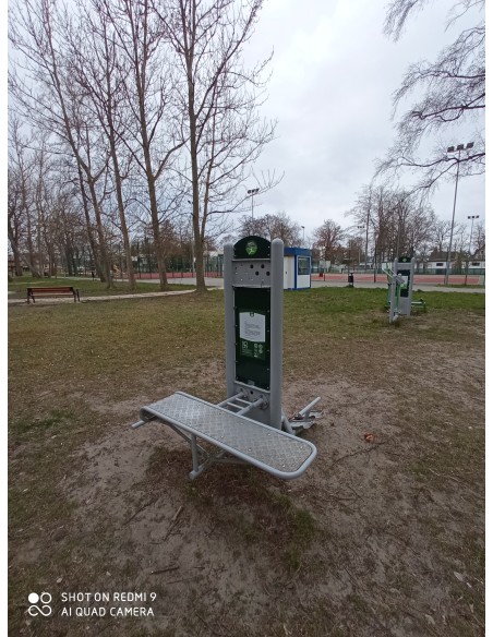 Lauko treniruokliai - Vienvietis suoliukas – lauko treniruoklių salė