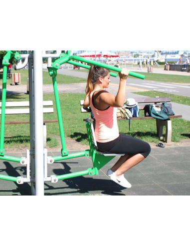 Lauko treniruokliai - Dvigubas viršutinis keltuvas – lauko treniruoklių salė