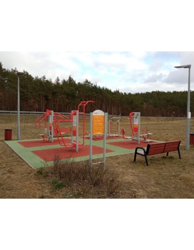 Outdoor exercise equipment - Pylon - outdoor gym