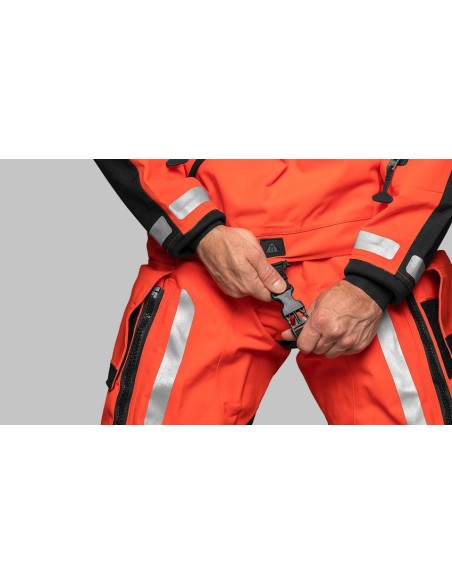 WATERPROOF спасательный костюм "R7 RESCUE"