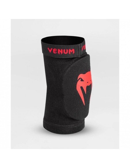 Alkūnių apsaugos "Venum"