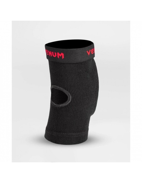 Alkūnių apsaugos "Venum"