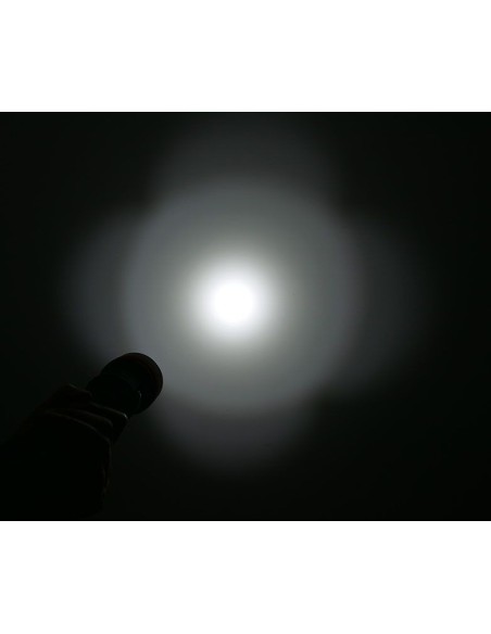 OrcaTorch "D850" Flashlight (2500 Lumens)