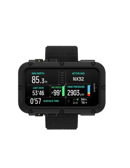 Computer SUUNTO Nautic with elastic strap.