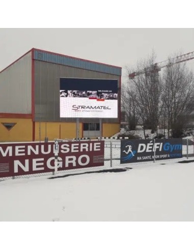 Outdoor LED video screen