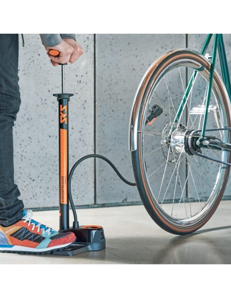 SKS AIRKOMPRESSOR COMPACT stationary bicycle pump