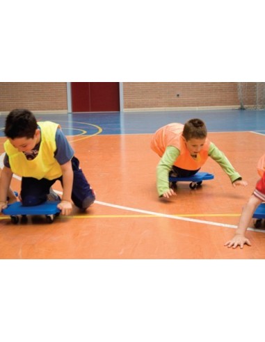 Vaikiška platforma ant ratukų