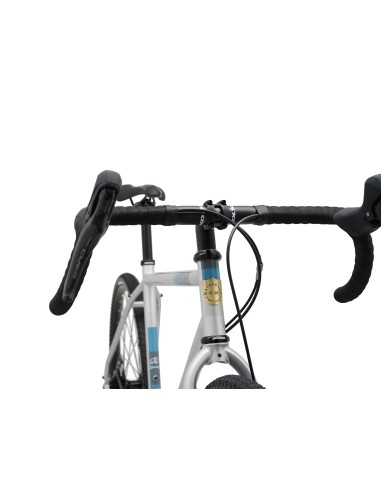 Žvyrkelis KONA Rove (2026) blizgus dirbtinis chromas (S)