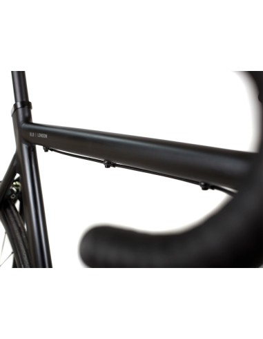 „Fixie“ šokėjos BLB „The Rain ATK“ (L)