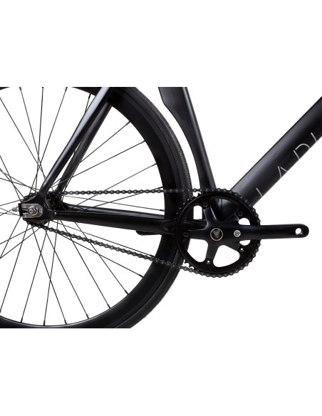 „Fixie“ šokėjos BLB „The Rain ATK“ (L)