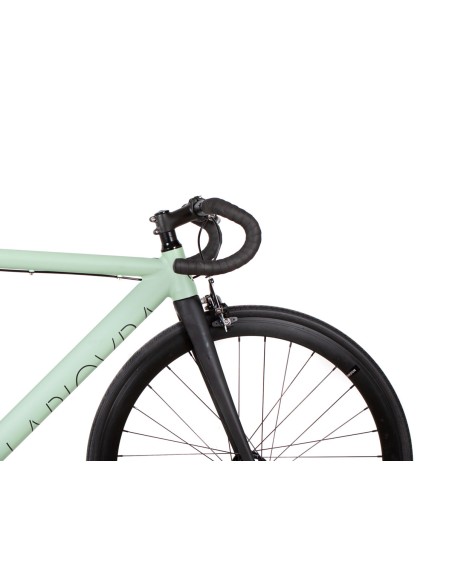 „Fixie“ šokėjos BLB „The Rain ATK“ (L)