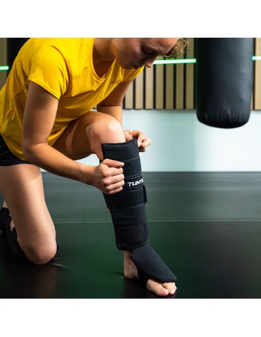 Blauzdų apsaugos TUNTURI Allround Shinguard (S)