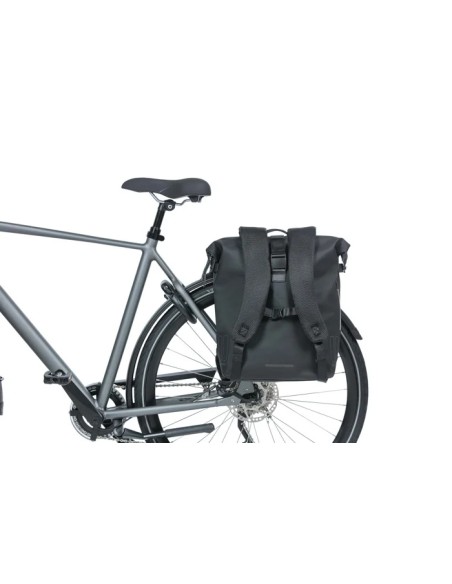 Kuprinė su laikikliu bagažo lentynai BASIL SoHo Nordlicht, 17 l, LED, juoda